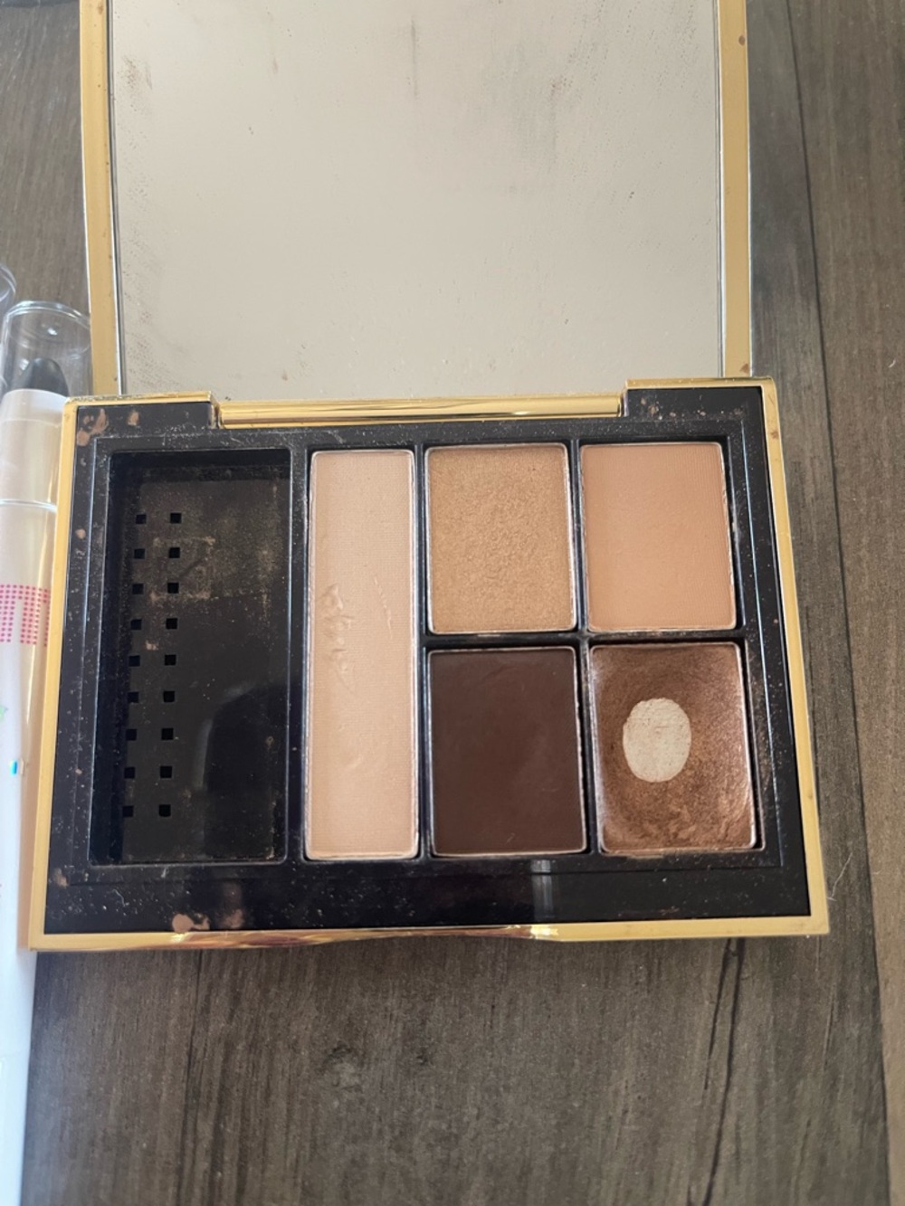 Makeup Bundle - Picture 2 of 8